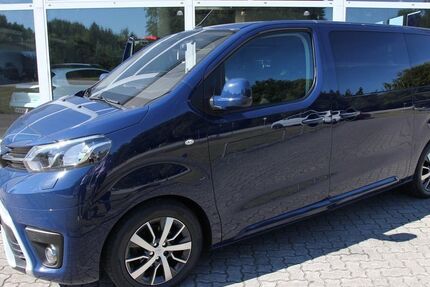 Toyota Verso 62.500 km 30.790 € Neumünster 24539