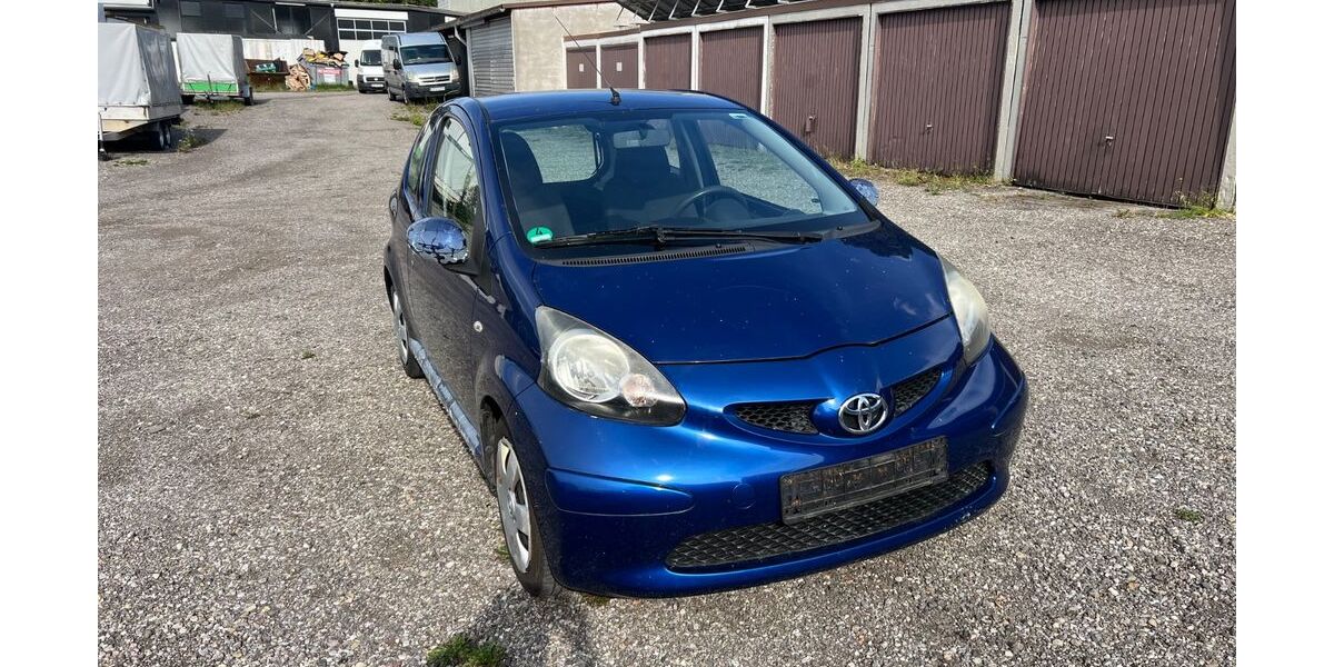 Toyota Aygo (X) 136.578 km 950 &euro; Kempten 87439