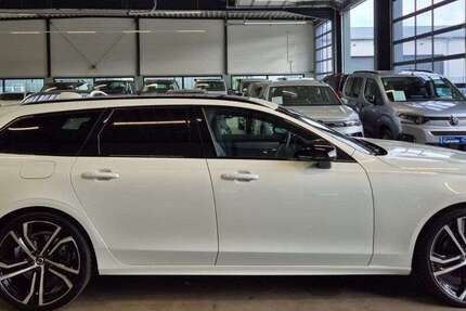 Volvo V90 7.200 km 42.950 &euro; Geesthacht 21502