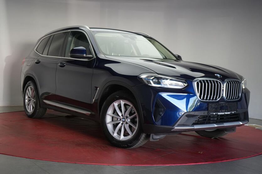 BMW X3 32.000 km 49.890 € Braunschweig 38110
