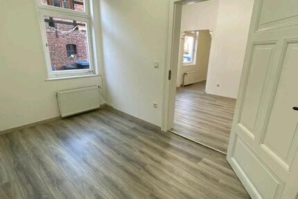 2 Raumwohnung 40 qm mit offener Küche 350€ Warmmiete 2 zimmer