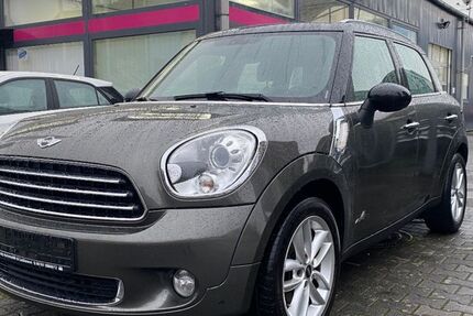 Mini Countryman D (Cooper) 121.815 km 11.999 &euro; Hanau 63450