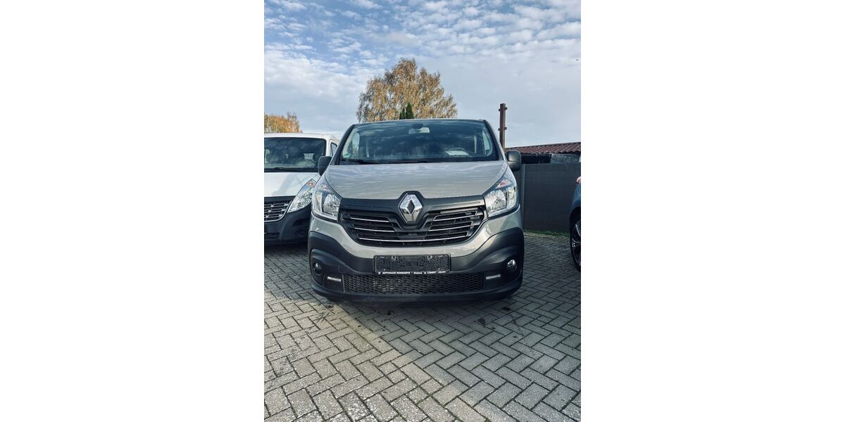Renault Trafic 80.500 km 14.990 &euro; Gielow 17139