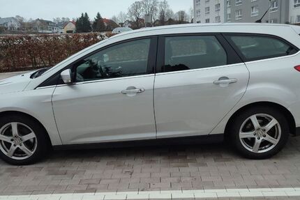 Ford Focus 168.000 km 3.500 &euro; Warburg 34414