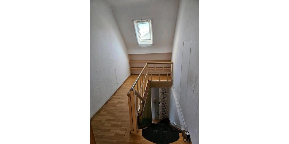 Reihenhaus Tholey - 5 Zimmer, 150 m&sup2;, 89.000&euro; | Angebot:27019168