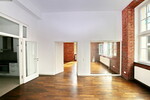 Größzügige Loft-Wohnung im Batschari-Palais