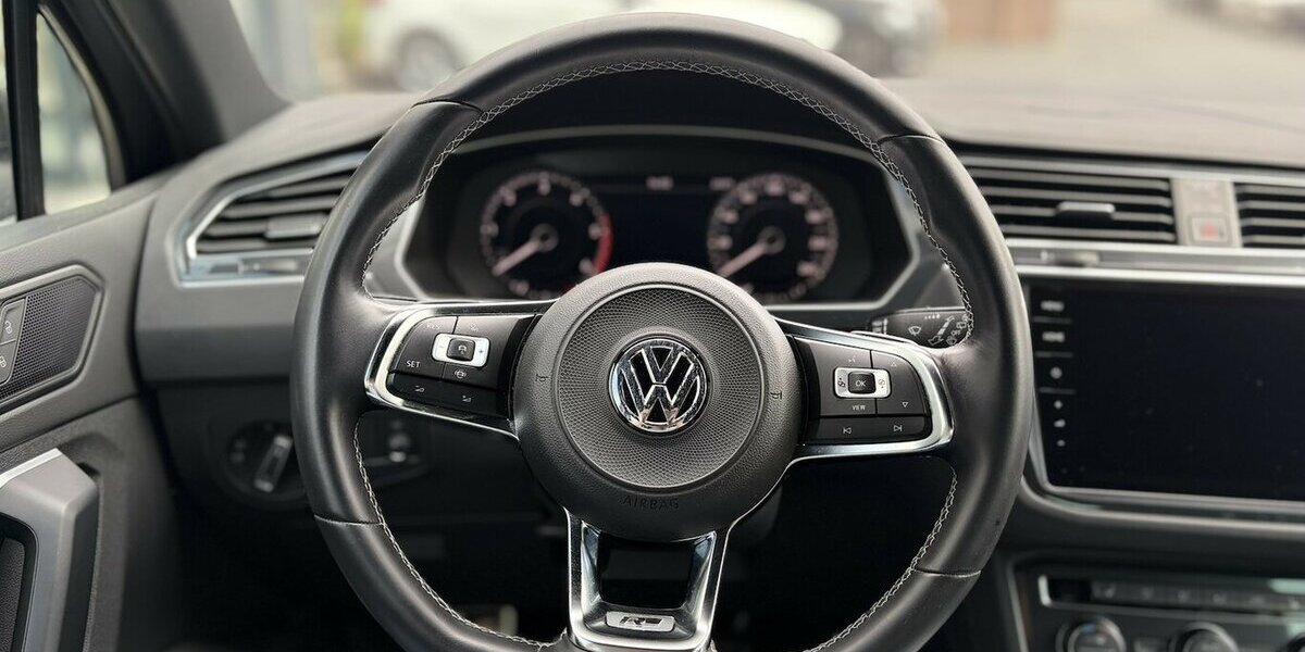 VW Tiguan Highline R-Line/ Kamera/ Headup / 4Motion 94.000 km 25.900 &euro; Mönchengladbach 41066