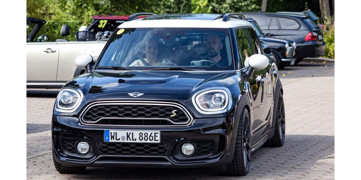 Mini Countryman SE (Cooper) 147.879 km 19.500 &euro; Seevetal 21217