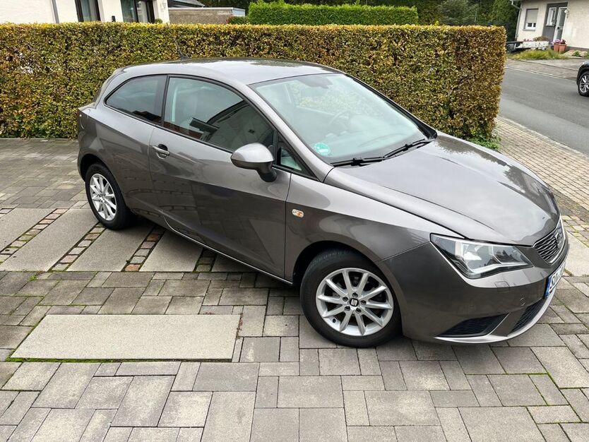 Seat Ibiza 111.816 km 7.450 € Bad Sassendorf 59505