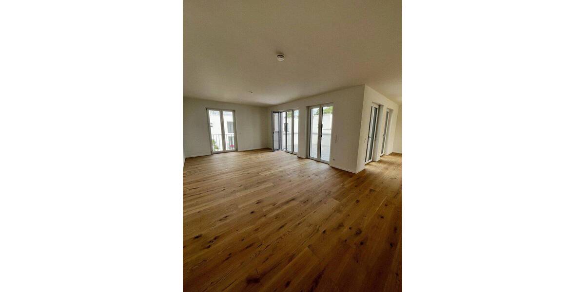 Etagenwohnung Frechen Königsdorf - 3 Zimmer, 128 m&sup2;, 2.240&euro; | Angebot:26858202