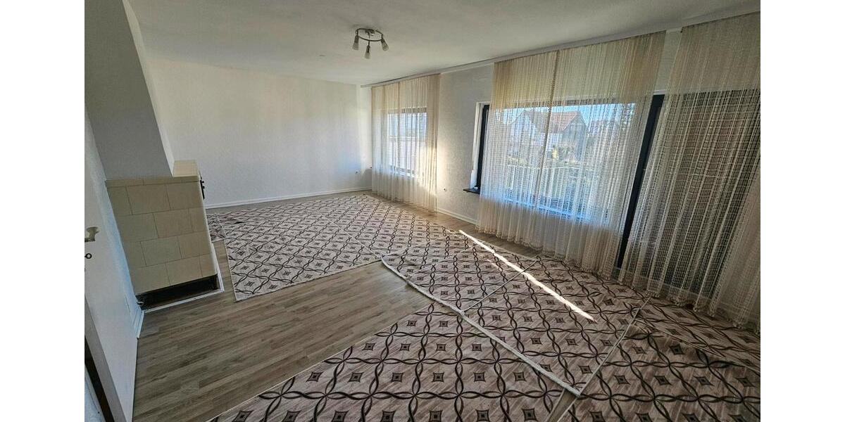 Etagenwohnung Büdingen - 5 Zimmer, 112 m&sup2;, 1.400&euro; | Angebot:25239307
