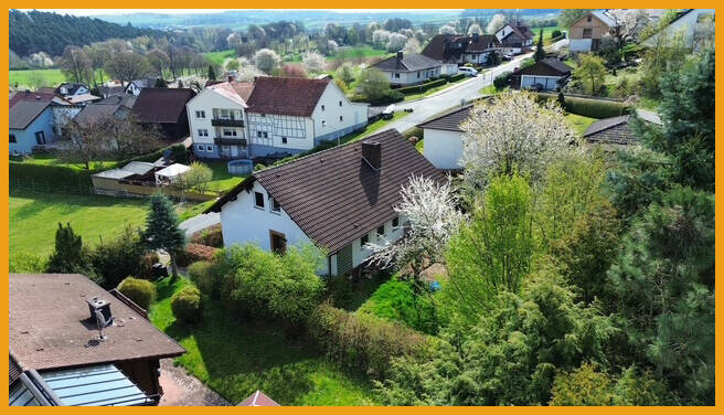 Mehrfamilienhaus, Wohnhaus Schwalmstadt / Florshain Florshain - 6 Zimmer, 180 m&sup2;, 189.500&euro; | Angebot:26806750
