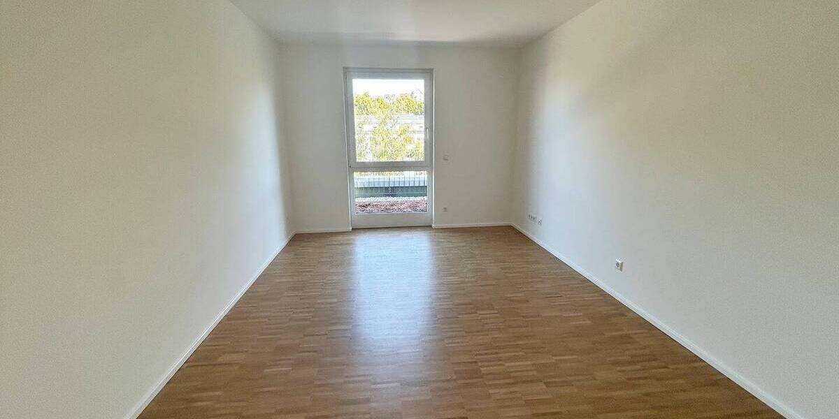 Etagenwohnung Stuttgart Untertürkheim - 3 Zimmer, 118 m&sup2;, 1.990&euro; | Angebot:25672148