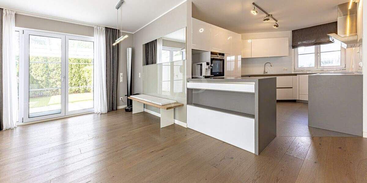 Eleganz trifft Nachhaltigkeit: Teil­möblierte Doppelhaushälfte mit Premiumausstattung zu vermieten 6 zimmer