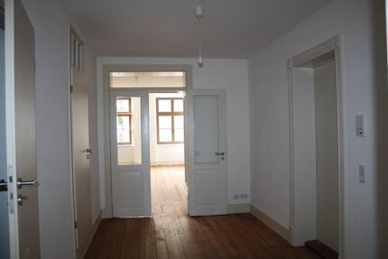 Wohnung Wismar Altstadt - 3 Zimmer, 120 m&sup2;, 1.200&euro; | Angebot:26312370