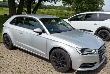 Audi A3 137.000 km 8.000 &euro; Waldbröl 51545