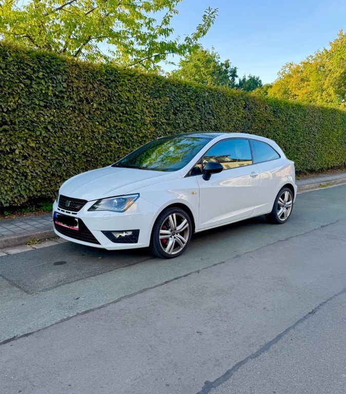 Seat Ibiza 89.000 km 13.900 € Bayreuth 95444