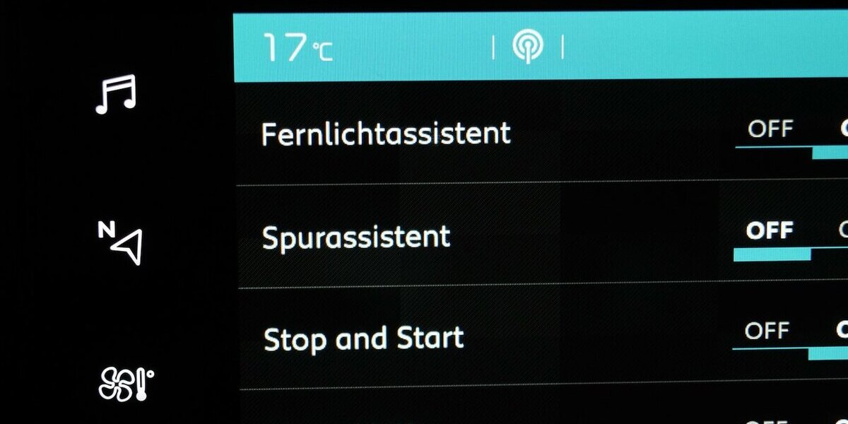 Citroen C3 Max PureTech 110 EAT6 CarPlay FULL LED 23.000 km 14.900 &euro; Lich 35423