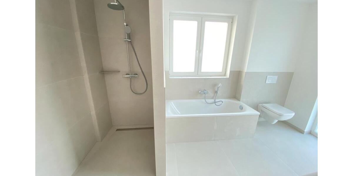 Doppelhaushälfte Erftstadt - 5 Zimmer, 152 m&sup2;, 1.895&euro; | Angebot:26553652
