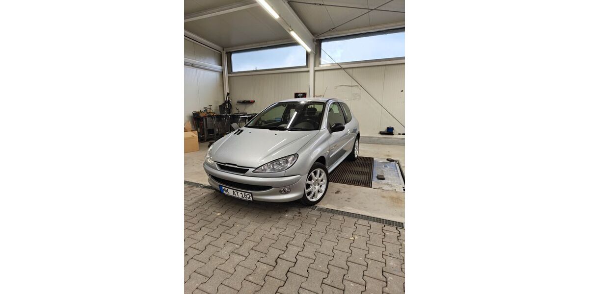 Peugeot 206 72.514 km 5.999 &euro; Iserlohn 58638