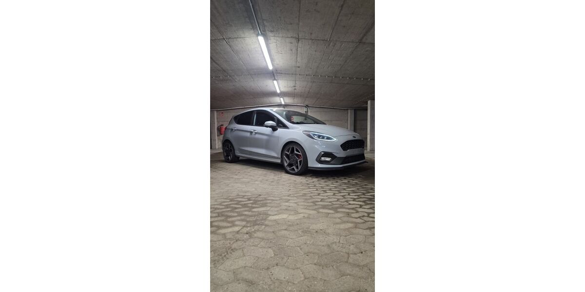 Ford Fiesta 71.003 km 15.990 &euro; Bad Dürrheim 78073