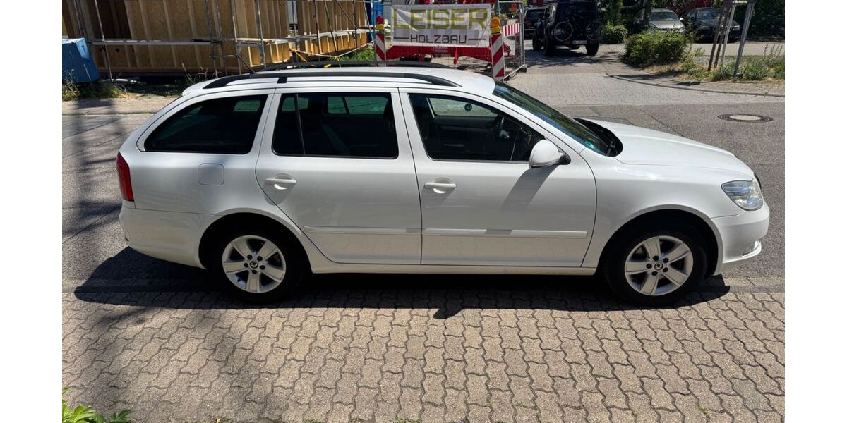 Skoda Octavia 203.825 km 6.100 &euro; Ubstadt-Weiher 76698