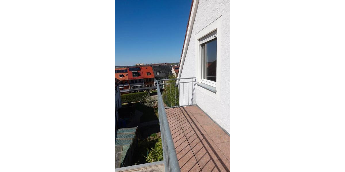 Dachgeschoßwohnung Gunzenhausen - 3 Zimmer, 50 m&sup2;, 182.000&euro; | Angebot:26716794