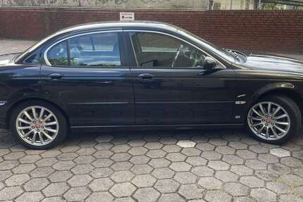 Jaguar X-Type 185.500 km 3.600 &euro; Hamburg, Freie und Hansestadt 20253