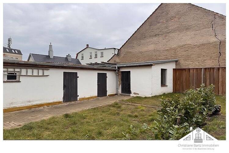 Einfamilienhaus Neukloster - 5 Zimmer, 100 m&sup2;, 134.750&euro; | Angebot:25747414