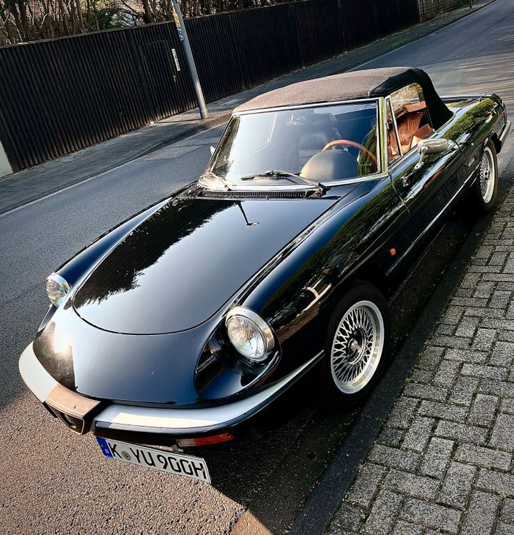 Alfa Romeo Spider 71.700 km 17.000 € Köln 50827