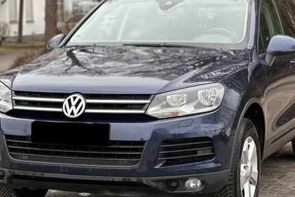 VW Touareg 221.826 km 10.790 &euro; Traunwalchen 83374