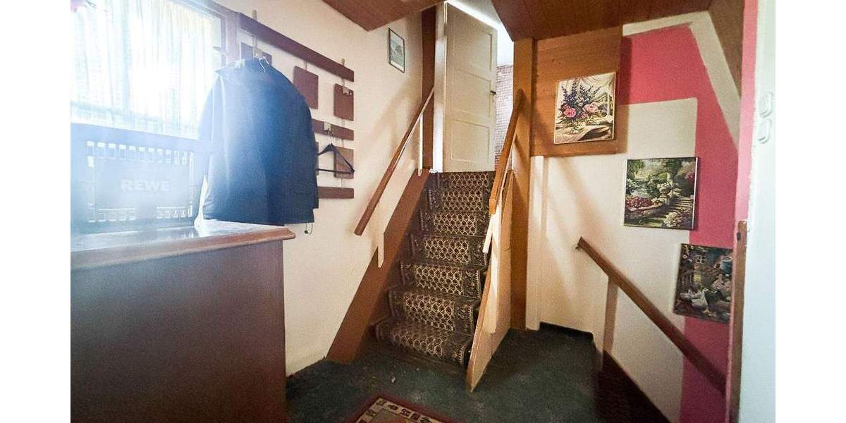 Reihenmittelhaus Hardegsen - 4 Zimmer, 114 m&sup2;, 79.000&euro; | Angebot:25096871