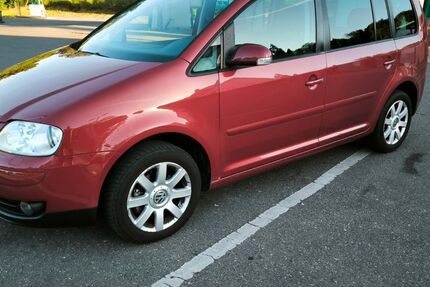 VW Touran 178.000 km 3.400 &euro; Kirchheim unter Teck 73230
