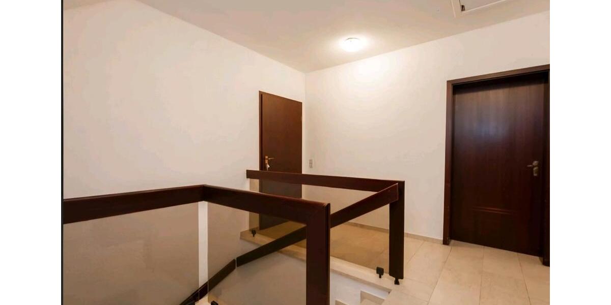 Etagenwohnung Odenthal - 2 Zimmer, 57 m&sup2;, 850&euro; | Angebot:26099426