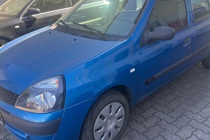 Renault Clio 177.000 km 790 &euro; Hanau 63452