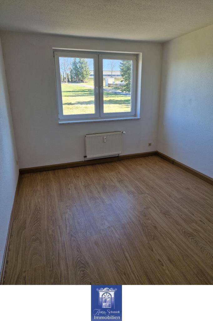 Schöne Wohnung mit idyllischer Ruhe wartet! 3 zimmer