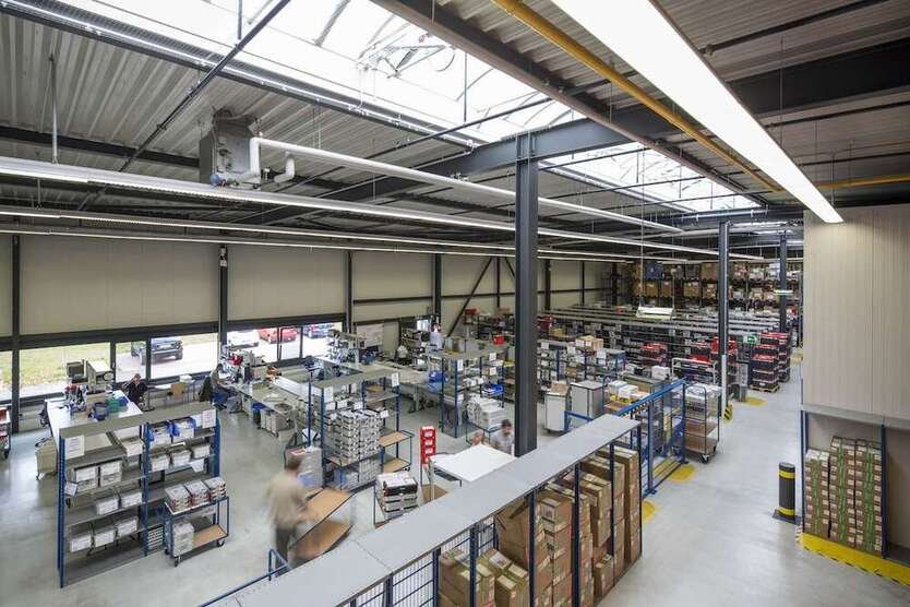 Halle in Kirkel 6.900.000 € 1900 m²