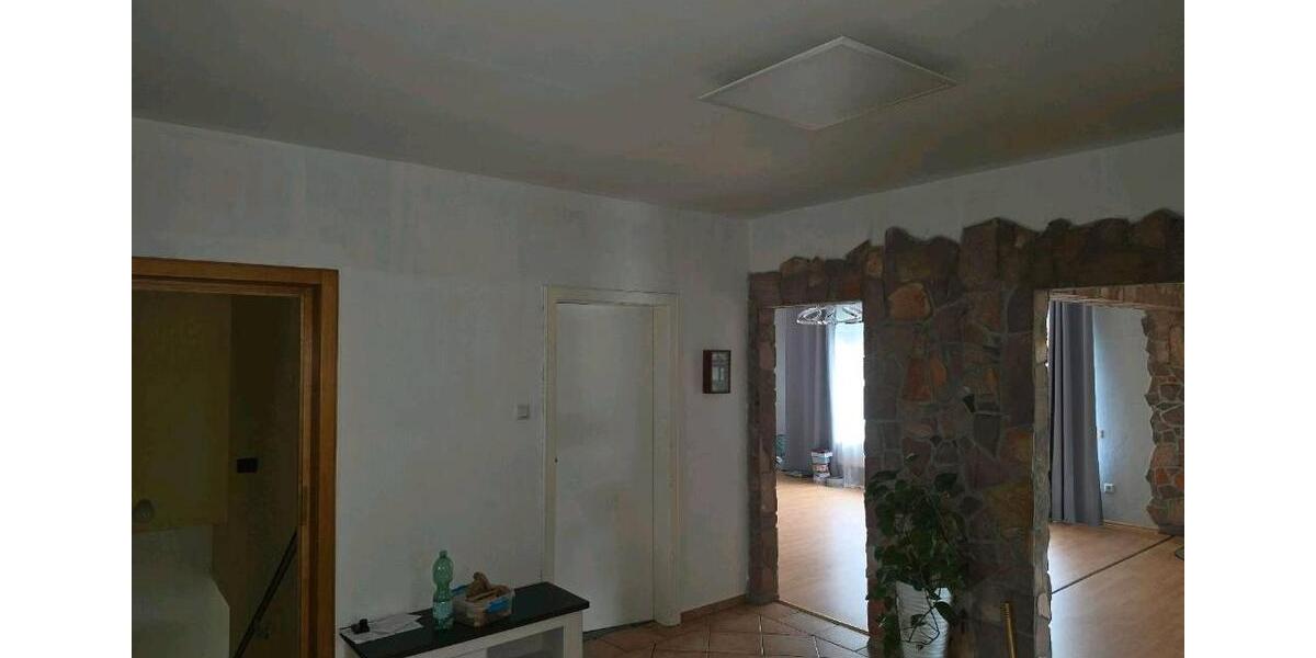 Bungalow Borken (Hessen) - 5 Zimmer, 130 m&sup2;, 260.000&euro; | Angebot:26616955