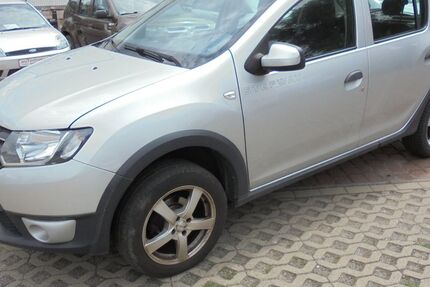 Dacia Sandero 135.678 km 4.980 &euro; Wittstock 16909