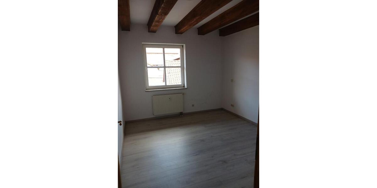 Etagenwohnung Huy - 2 Zimmer, 43 m&sup2;, 245&euro; | Angebot:26663981