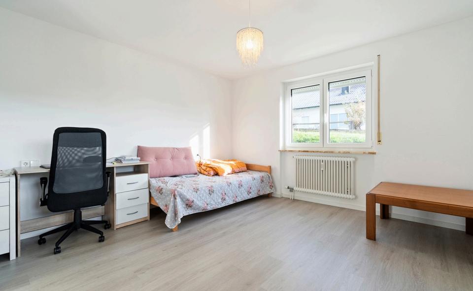 Etagenwohnung Rottenburg am Neckar - 2 Zimmer, 73 m&sup2;, 192.900&euro; | Angebot:26164256