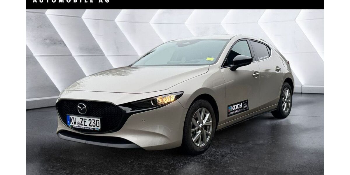 Mazda 3 5.000 km 22.300 &euro; Zeesen 15711