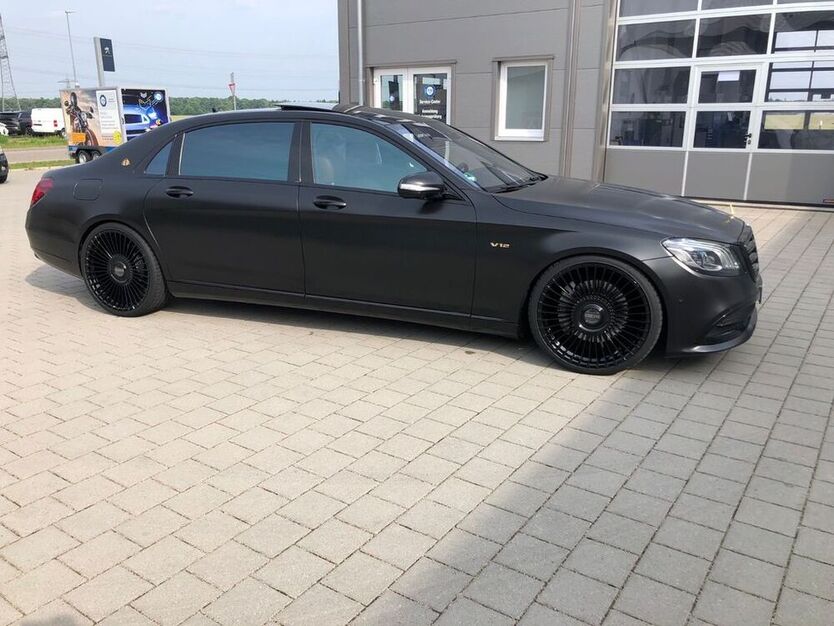 S 560