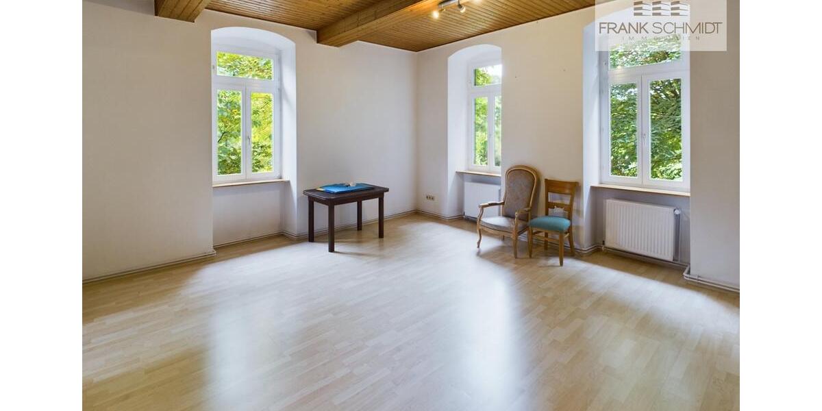 Einfamilienhaus Elbtal - 13 Zimmer, 380 m&sup2;, 2.995&euro; | Angebot:24695582