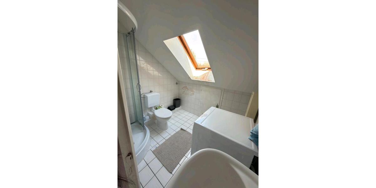 Dachgeschoßwohnung Backnang - 2 Zimmer, 32 m&sup2;, 570&euro; | Angebot:26288215