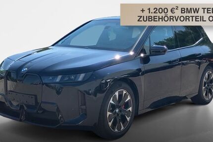 BMW iX 25.446 km 72.890 &euro; Regensburg 93055