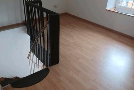 Wohnung Erwitte - 2 Zimmer, 130 m&sup2;, 900&euro; | Angebot:27542012