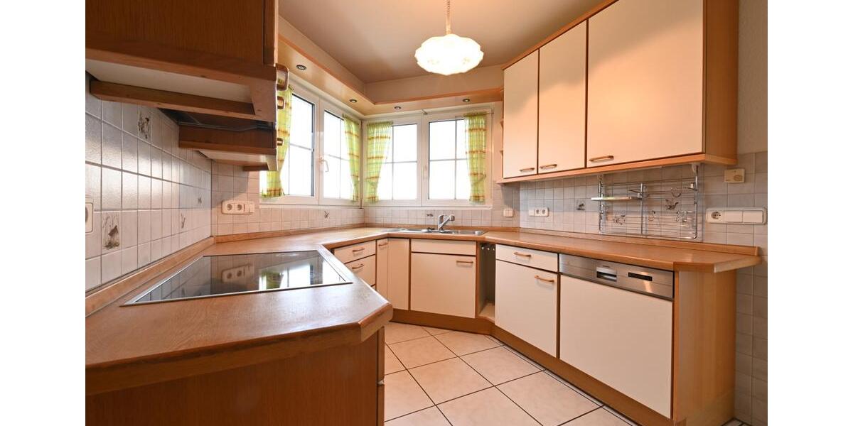 Maisonettenwohnung Emmendingen - 6.5 Zimmer, 224 m&sup2;, 2.480&euro; | Angebot:26066448