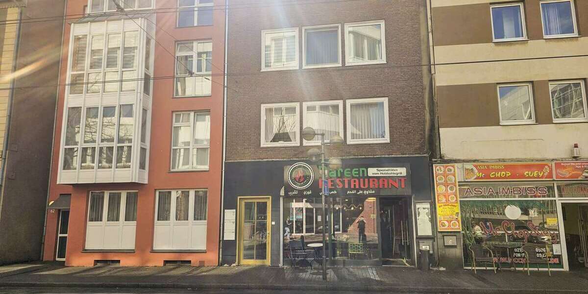 Haus zum Kaufen in Neuss 895.000 € 195 m² 1 zimmer