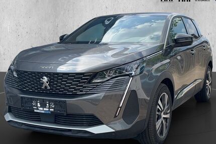 Peugeot 3008 11.107 km 29.490 € Oldenburg 26135